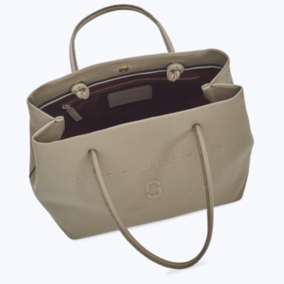 Marc Jacobs Logo grey Tote - Picture 2 of 7